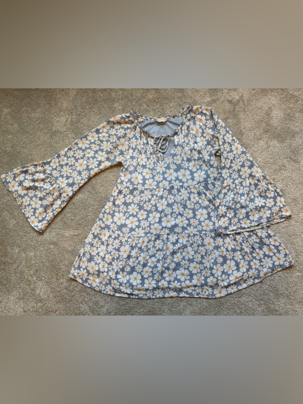 Altar’d State Floral Boho Dress Size Small Blue Daisy Print Bell Sleeve Lined